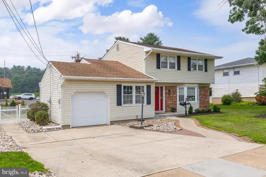 117 Central Ave, Woodbury Heights, NJ 08097 - #2
