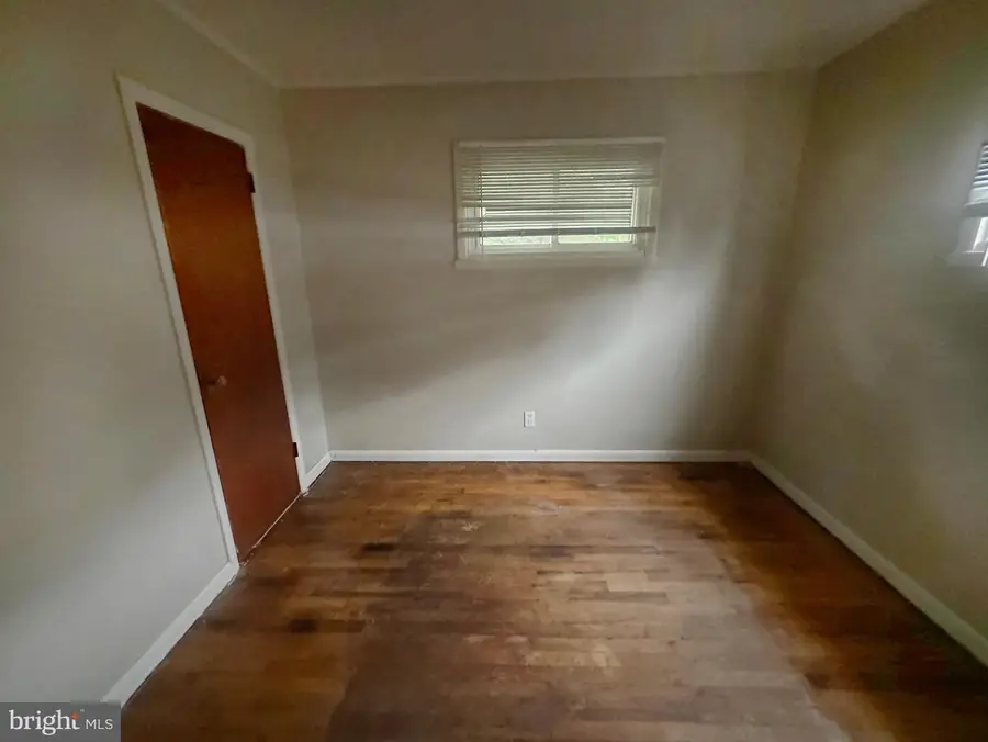 31 Trilby Ave, Westville, NJ 08093 - #3