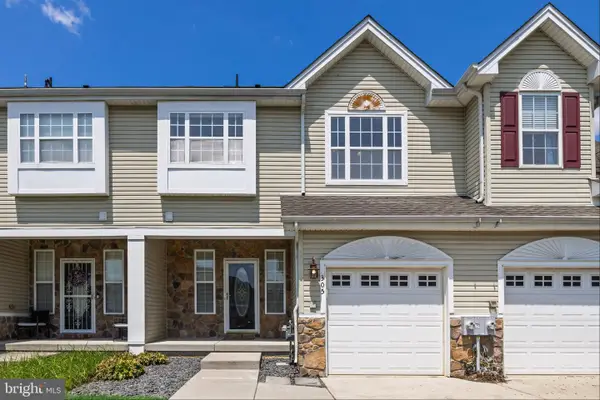 305 Keswick Dr #305, WOOLWICH TWP, NJ 08085