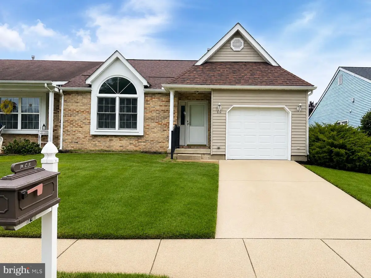 526 Trinidad Blvd, Williamstown, NJ 08094 - #1
