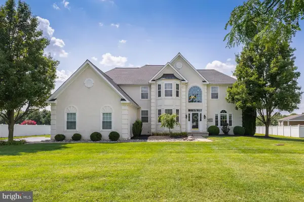 1104 Jasmine Ct, MULLICA HILL, NJ 08062