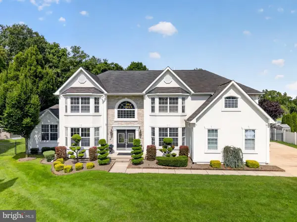 6 Alison Ct, DEPTFORD, NJ 08096