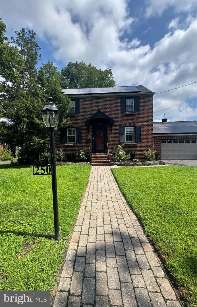 250 Dubois Ave, West Deptford, NJ 08096 - #1