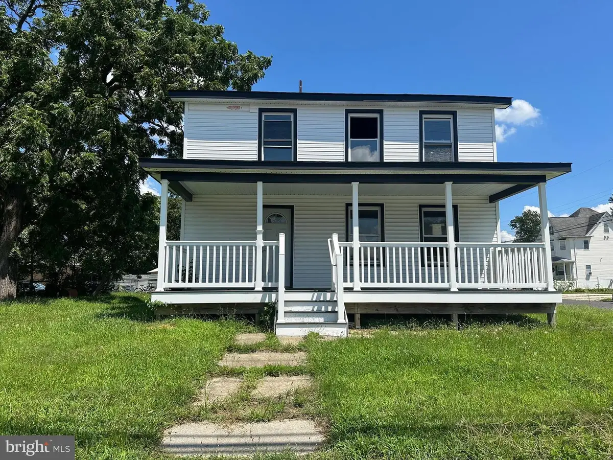 305 N Delsea Dr, Clayton, NJ 08312 - #1