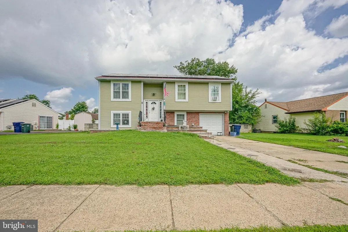 63 Avery Dr, Williamstown, NJ 08094 - #1
