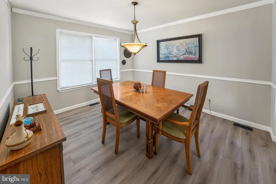 33 Salisbury Way, Logan, NJ 08085 - #3