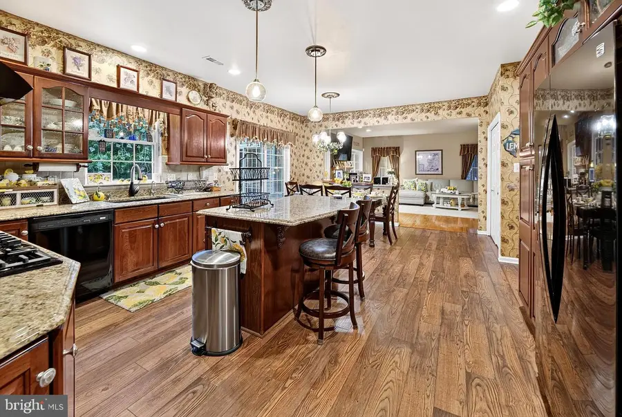 8 Oak Ridge Ln, Sewell, NJ 08080 - #2