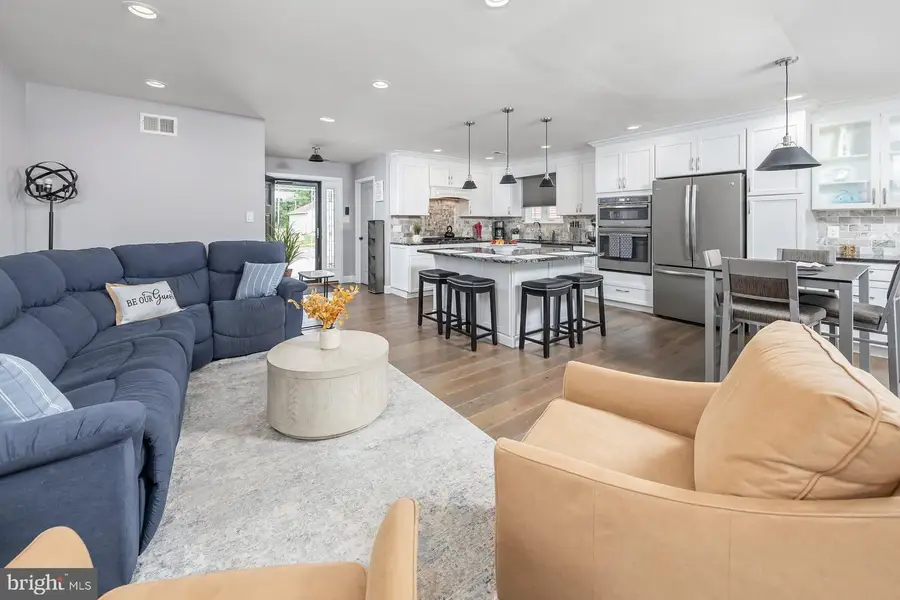 102 Weybridge Ct, Wenonah, NJ 08090 - #2