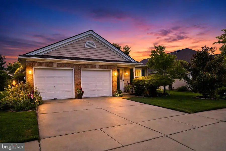 128 Sandpiper Ln, West Deptford, NJ 08086 - #3