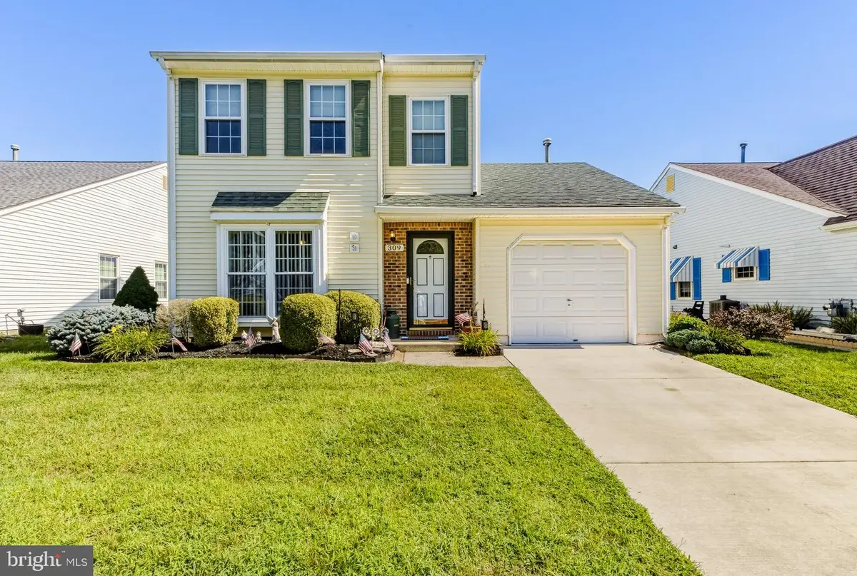 309 Martinique Dr, Williamstown, NJ 08094 - #1