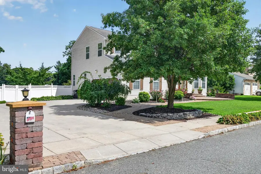 108 Copperfield Dr, Woodbury, NJ 08096 - #2