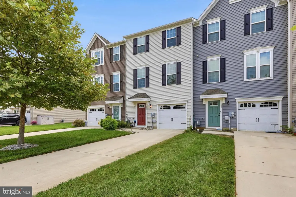308 Dalton Dr, Swedesboro, NJ 08085 - #1