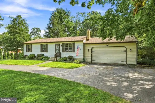1930 Grant Ave, WILLIAMSTOWN, NJ 08094