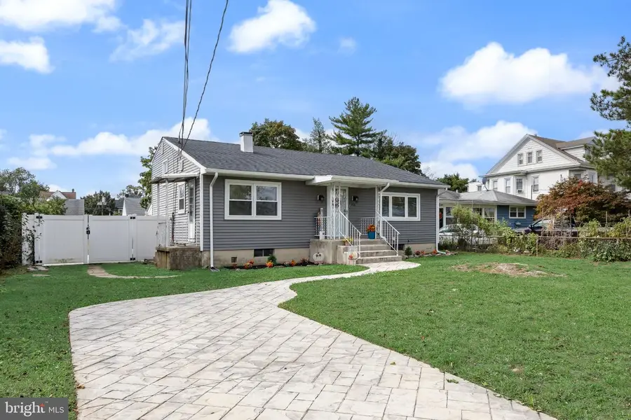416 River Dr, Westville, NJ 08093 - #3