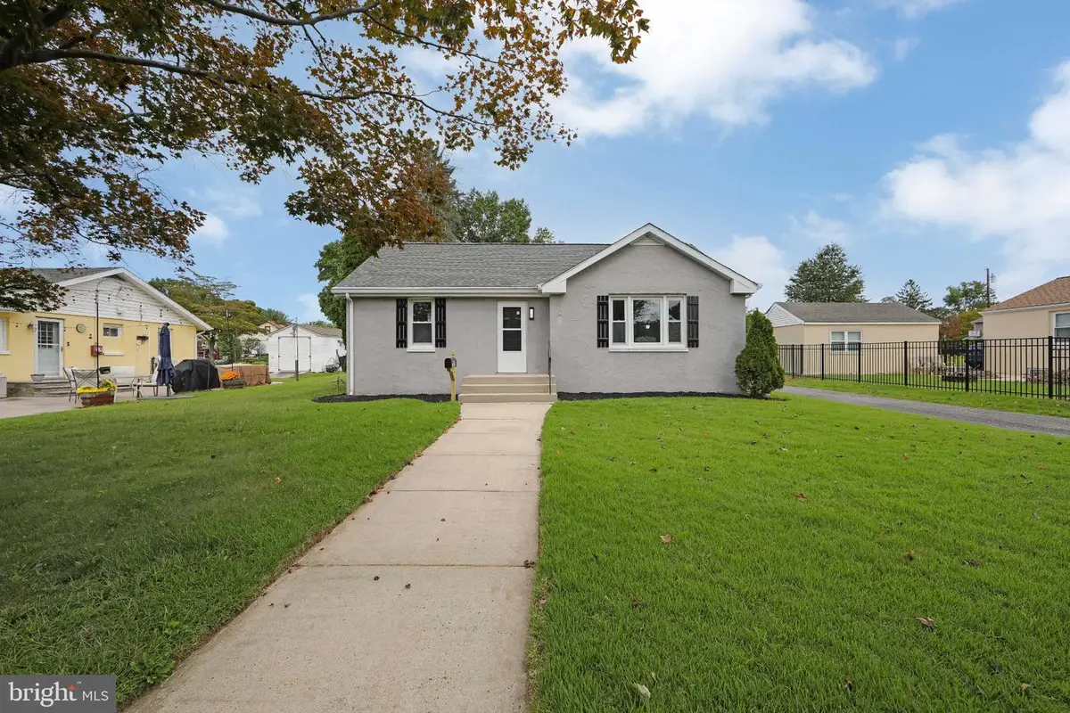 880 E Atlantic Ave, Sewell, NJ 08080 - #1