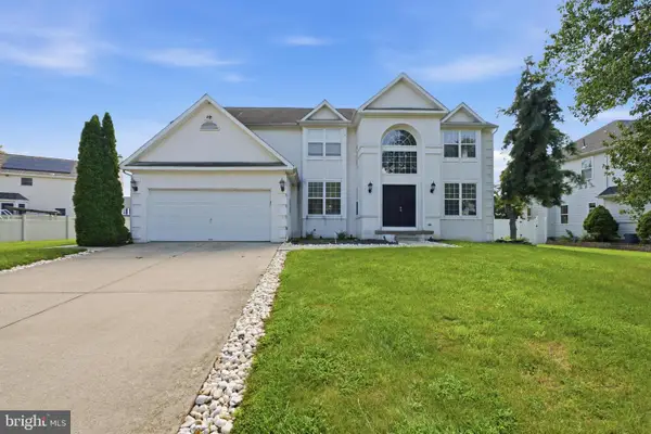 109 Independence Dr, WOODBURY, NJ 08096