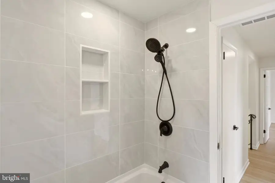 109 Independence Dr, Woodbury, NJ 08096 - #2