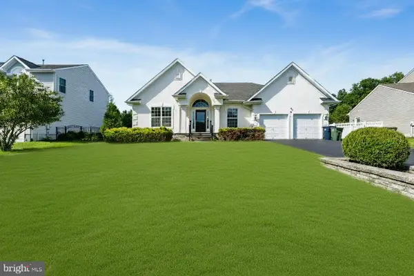 1437 Cranleigh Ln, WILLIAMSTOWN, NJ 08094