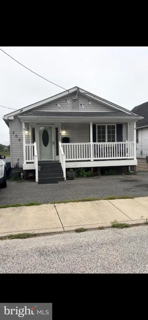 209 Edgewater Ave, WESTVILLE, NJ 08093