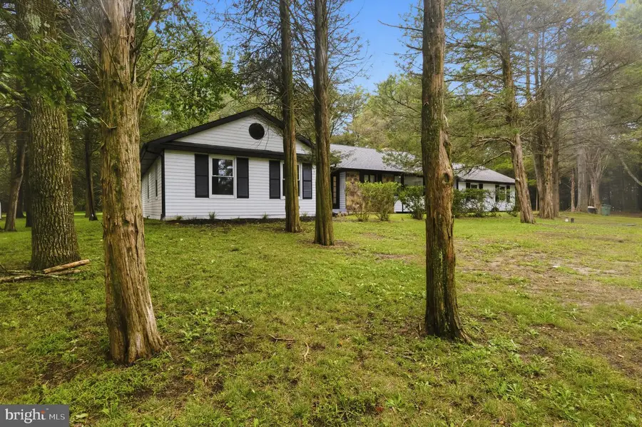 1406 Oldmans Creek Rd, Swedesboro, NJ 08085 - #2