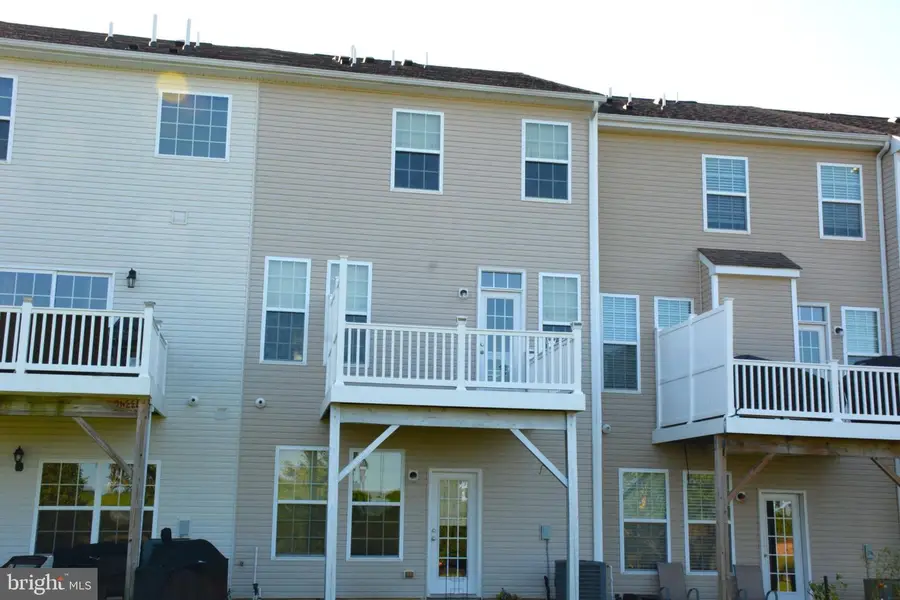 207 Bantry St, Swedesboro, NJ 08085 - #2