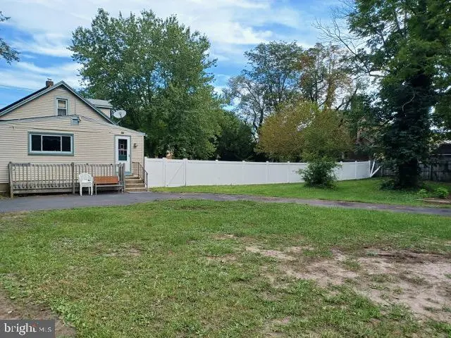 525 Radix Rd, Williamstown, NJ 08094 - #3