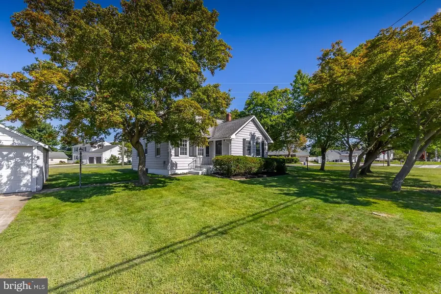 246 Harmony Rd, Gibbstown, NJ 08027 - #3
