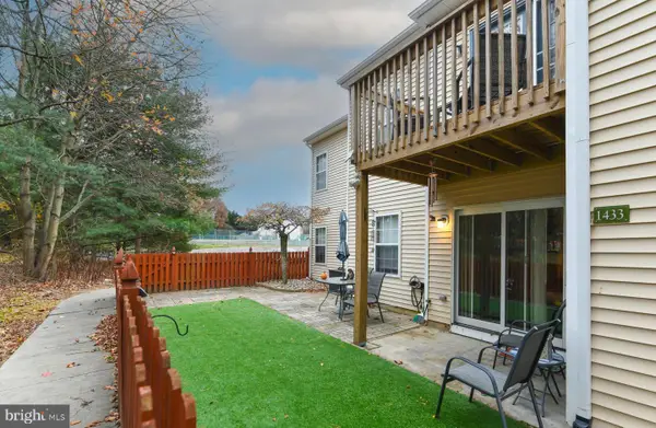 1433 Tristram Cir, MANTUA, NJ 08051