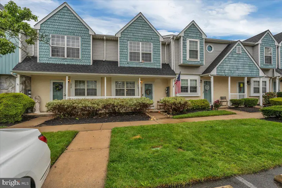809 Darrett Ct, Sewell, NJ 08080 - #3