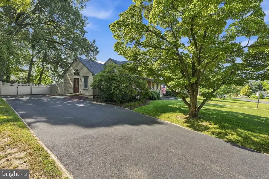 131 Morris Ave E, Sewell, NJ 08080 - #2