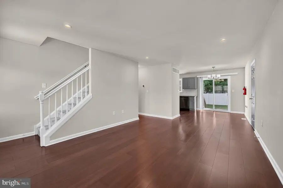 114 Sunset Dr, Mount Royal, NJ 08061 - #3