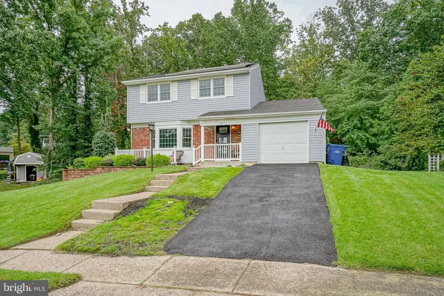 13 Avon Ct, Blackwood, NJ 08012 - #2