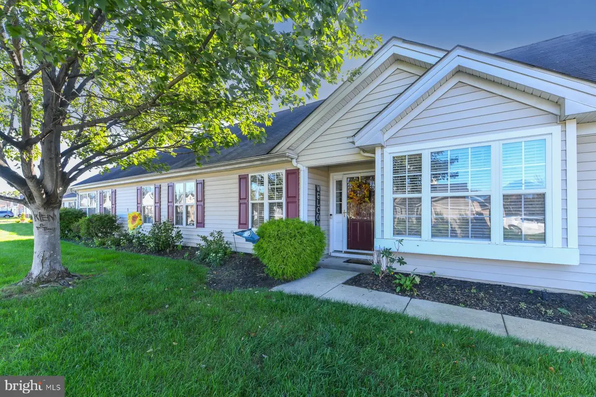 123 Avocet Ln, West Deptford, NJ 08086 - #1