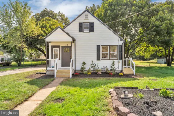 48 Roberts Ave, CLAYTON, NJ 08312