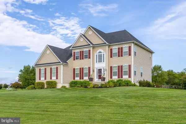 6 Meadowlark Dr, SWEDESBORO, NJ 08085