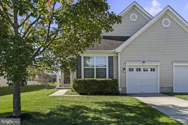 37 E Dehart Ave, CLAYTON, NJ 08312