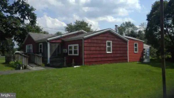 960 Winslow Rd, WILLIAMSTOWN, NJ 08094