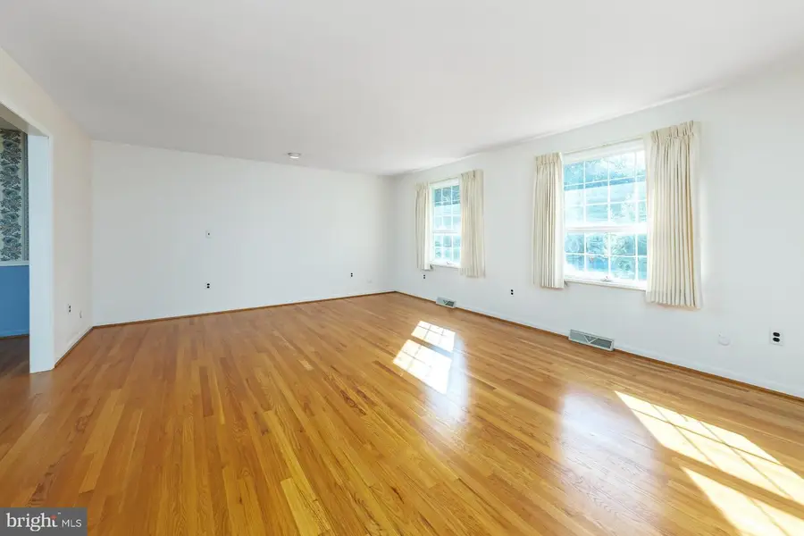 453 Beech Ave, Woodbury Heights, NJ 08097 - #3