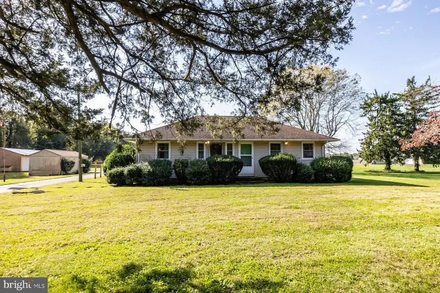 706 Weymouth Rd, Vineland, NJ 08360 - #2