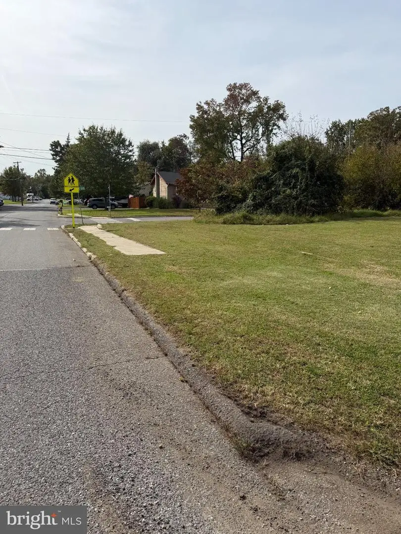 612 Washington Ave, Clayton, NJ 08312 - #3