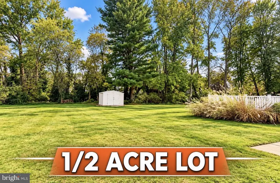 108 Briarwood Rd, Mullica Hill, NJ 08062 - #3