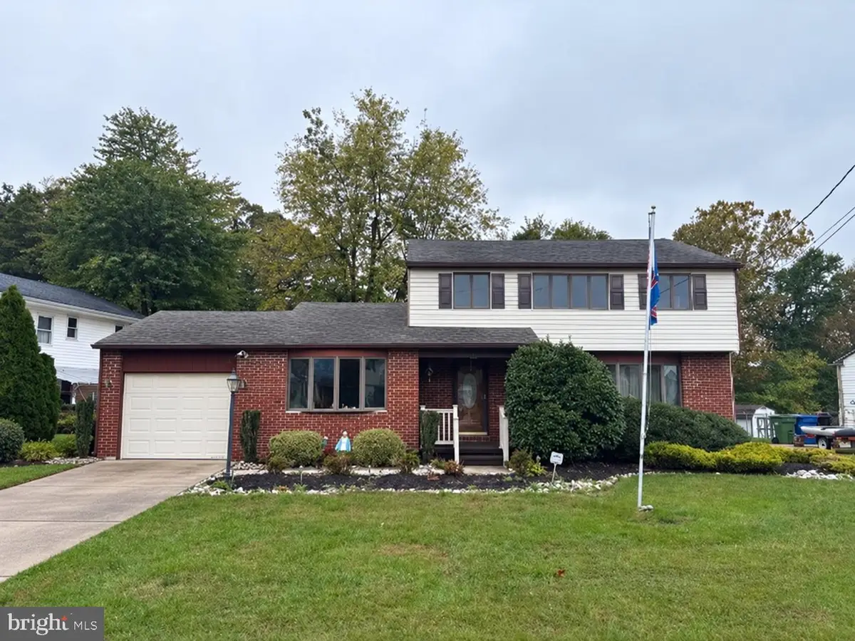 68 Bells Lake Dr, Blackwood, NJ 08012 - #1