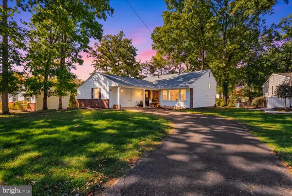 528 Revere Dr, BLACKWOOD, NJ 08012