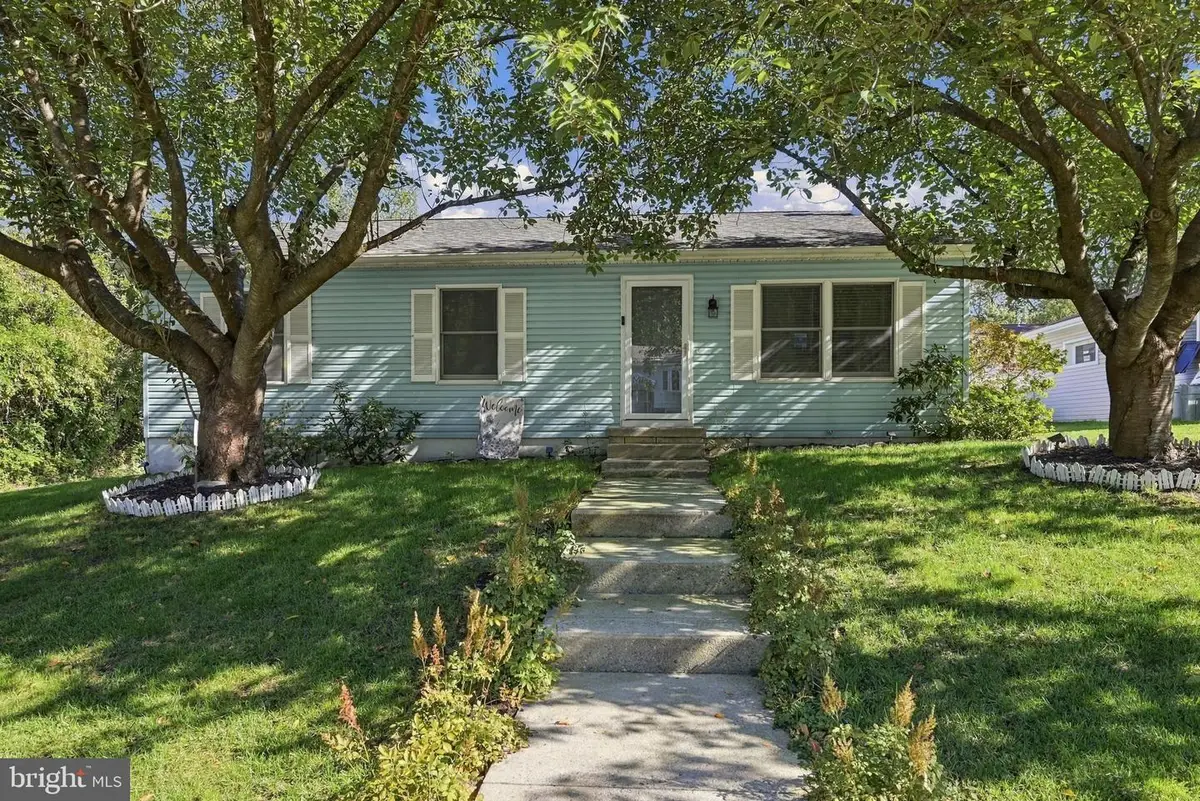 406 Fern Ave, Woodbury, NJ 08096 - #1