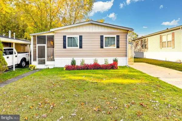 340 New Hope Ln, WILLIAMSTOWN, NJ 08094