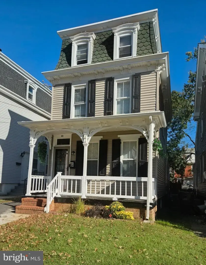 64 E Centre St, Woodbury, NJ 08096 - #1