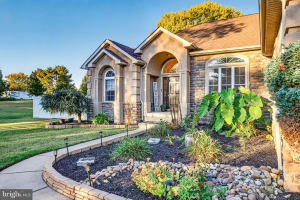 242 Glassboro Rd, WILLIAMSTOWN, NJ 08094