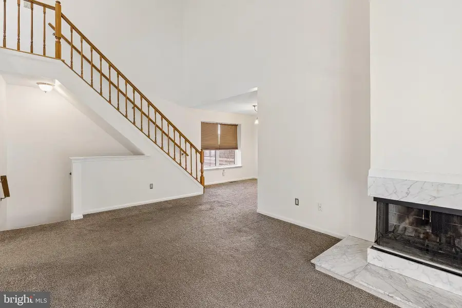 220 Steeplechase Ct, Woodbury, NJ 08096 - #2