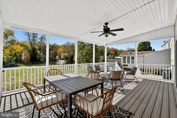1032 Walnut Ave, WOODBURY HEIGHTS, NJ 08097