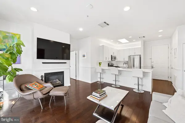 1301 Adams #601, HOBOKEN, NJ 07030